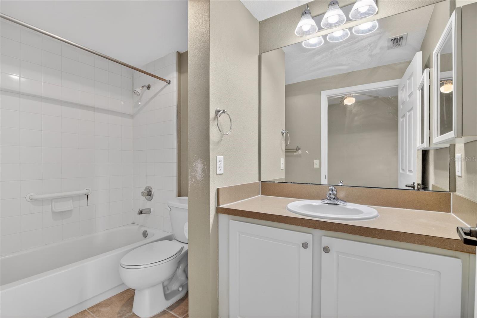 Image 21 of 30 For 9177 52nd Road E-102