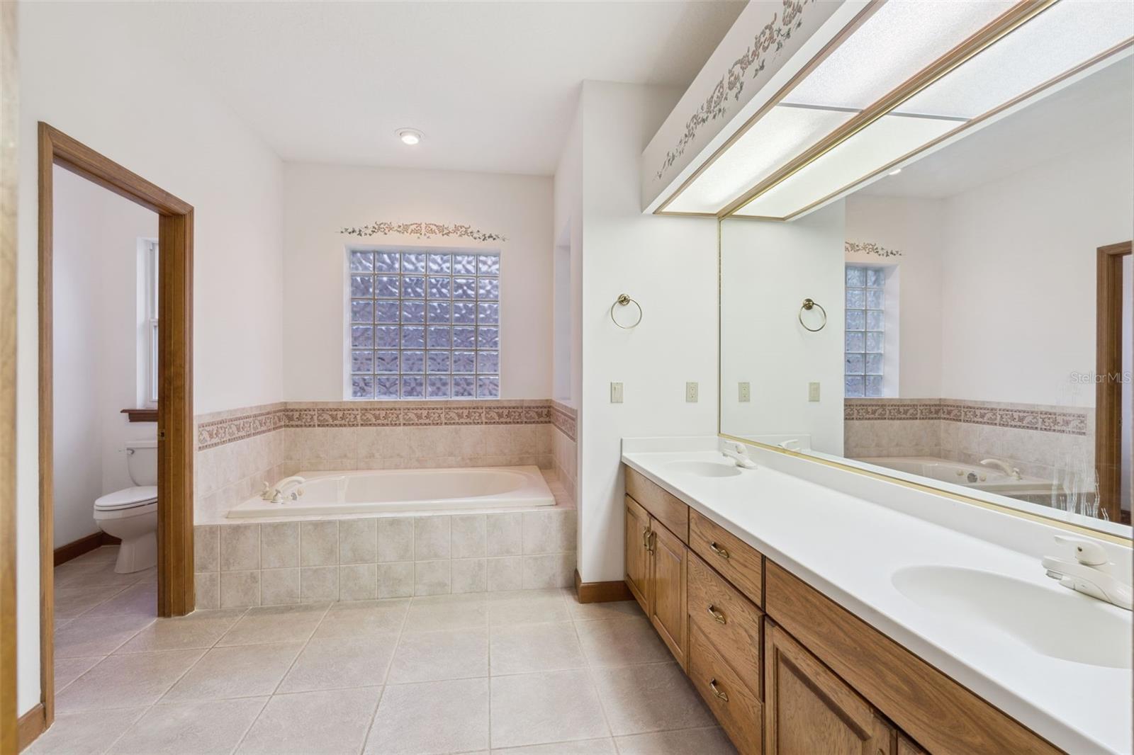 Image 18 of 24 For 8516 Firestone Circle