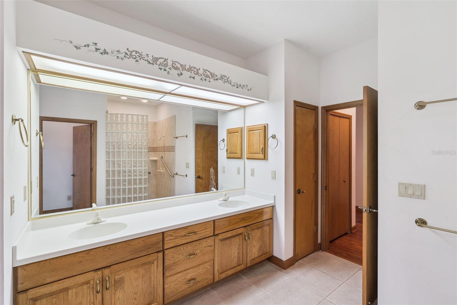 Image 20 of 24 For 8516 Firestone Circle