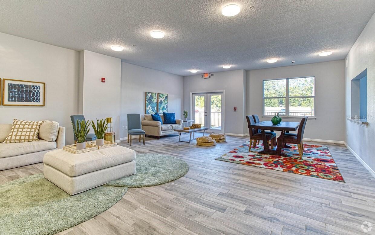 Image 6 of 24 For 2121 Mccoy Road 220