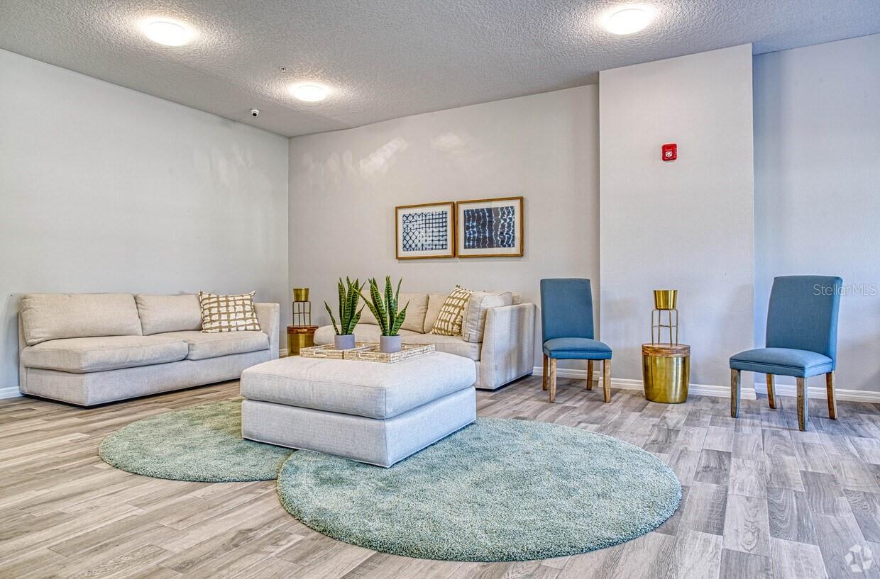 Image 7 of 24 For 2121 Mccoy Road 220