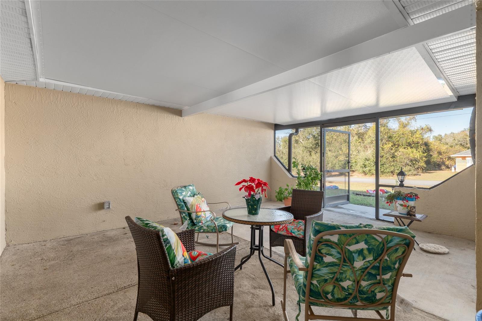 Image 11 of 67 For 2428 147 Place Road