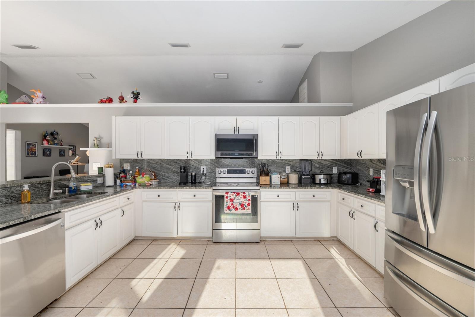 Image 27 of 67 For 2428 147 Place Road