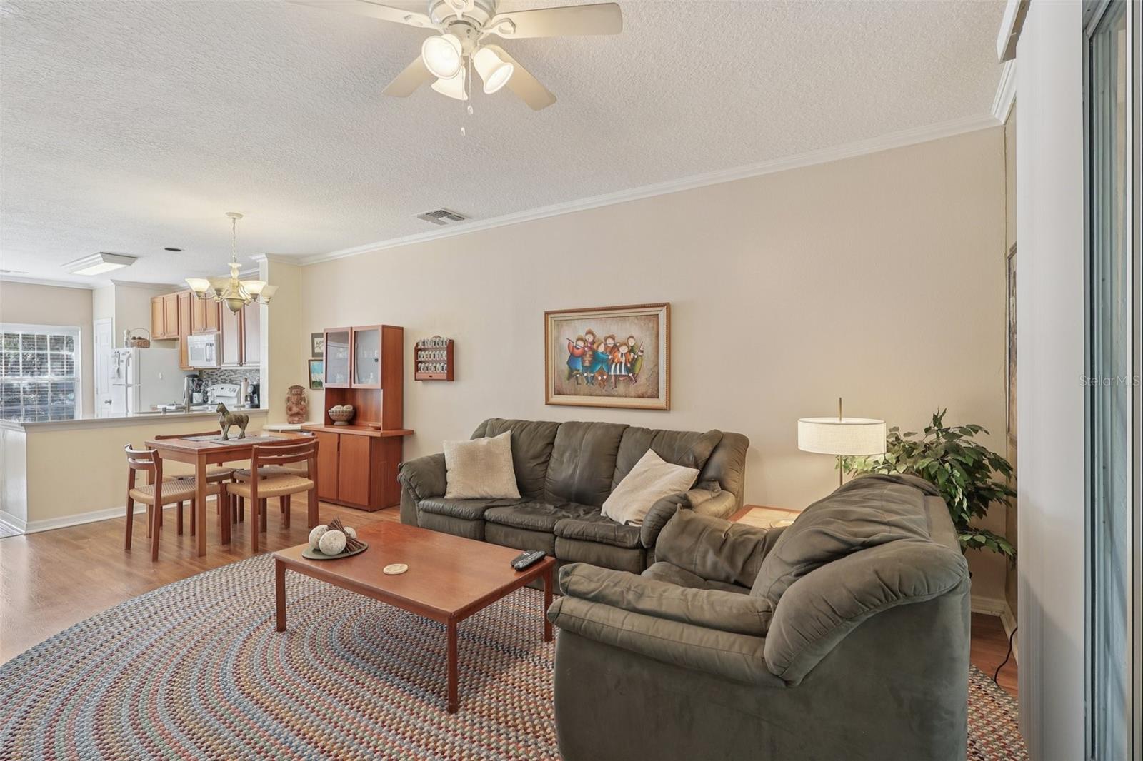 Image 2 of 24 For 922 Vineland Place