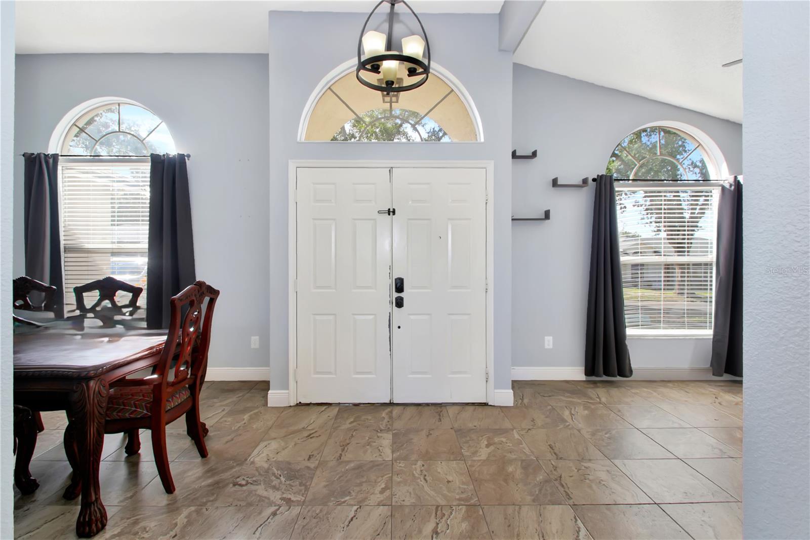 Image 5 of 22 For 1181 Countrywind Drive