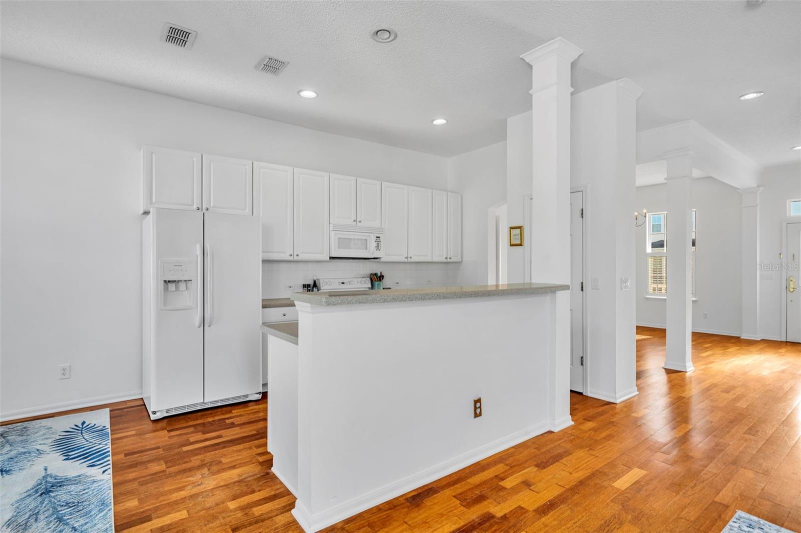 Image 12 of 45 For 107 Grinnell Place