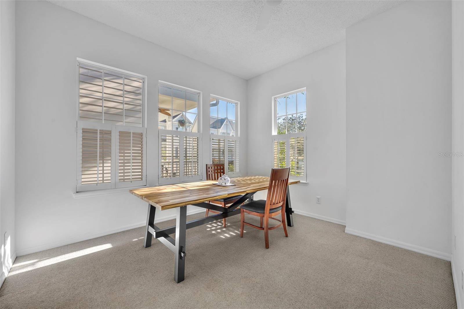 Image 21 of 45 For 107 Grinnell Place