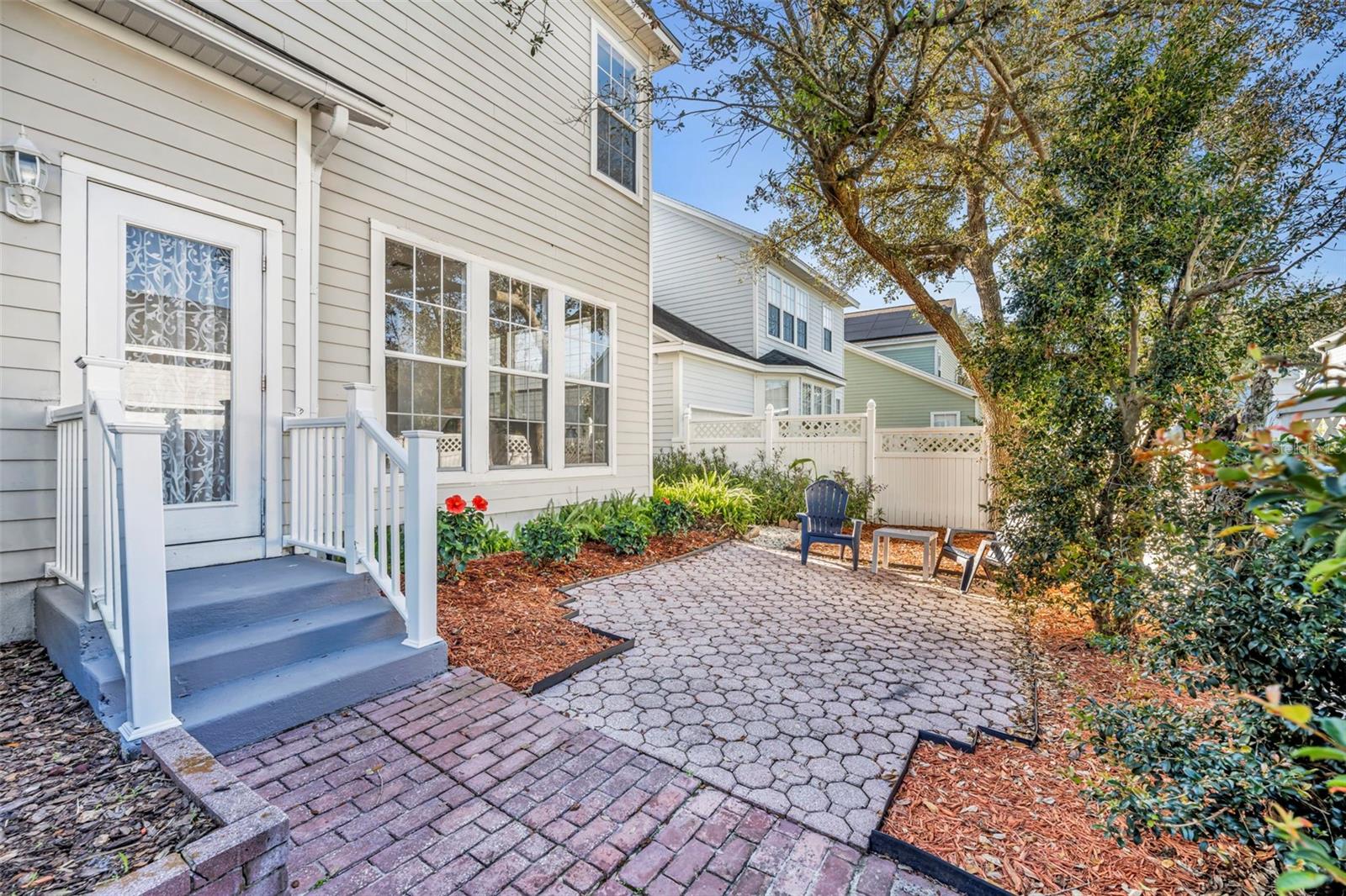 Image 34 of 45 For 107 Grinnell Place