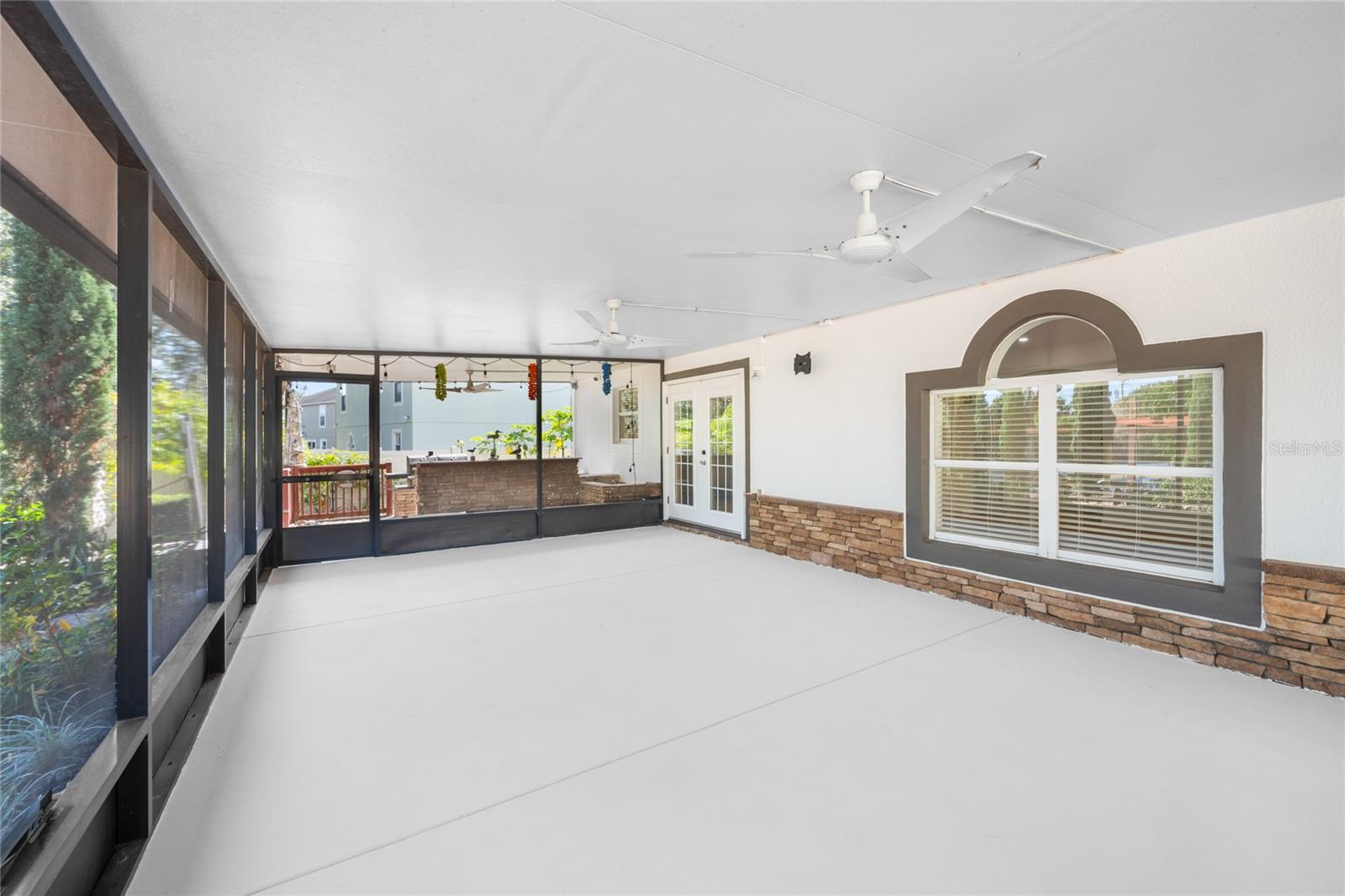 Image 24 of 37 For 31834 Parkdale