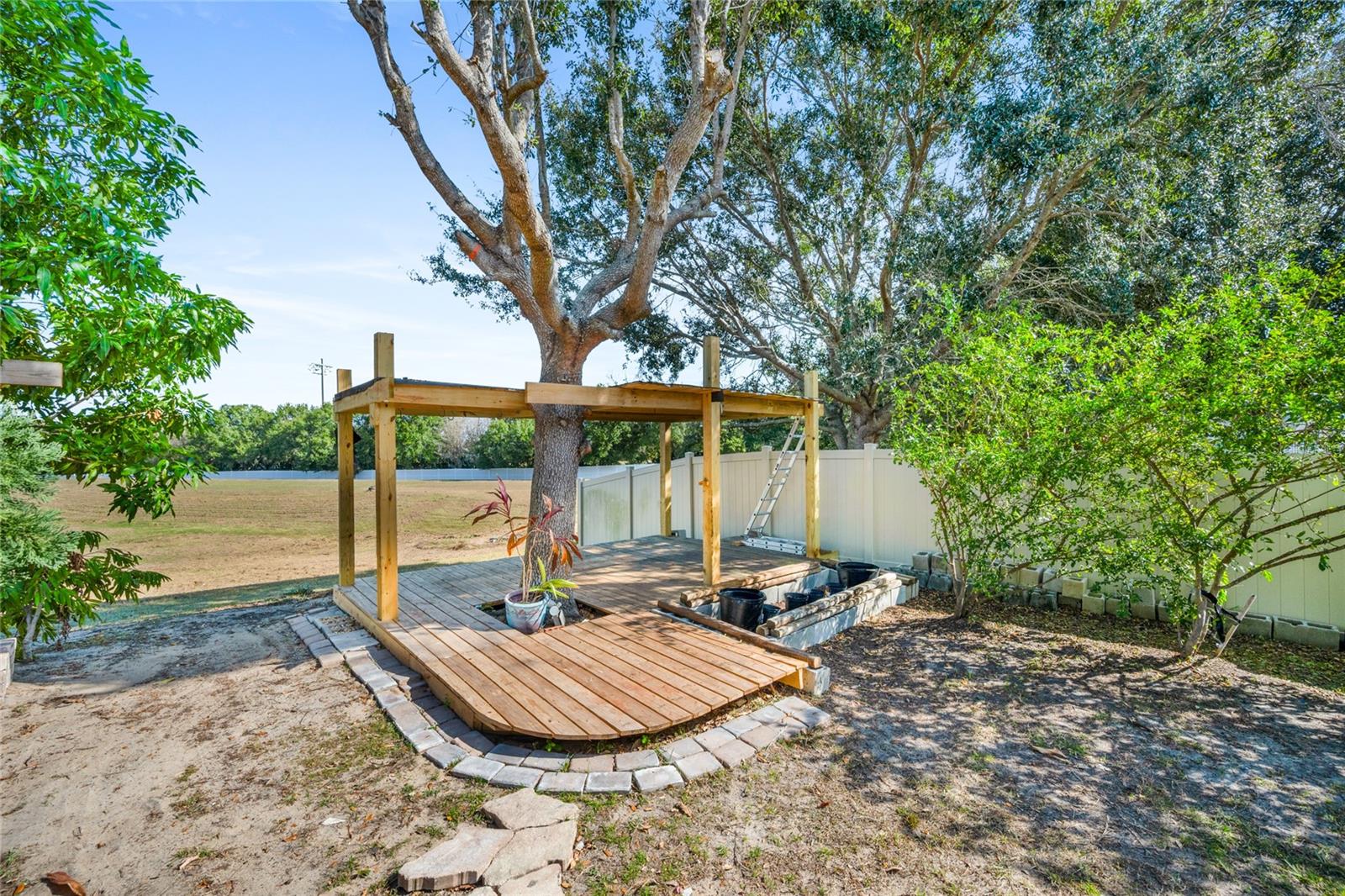 Image 30 of 37 For 31834 Parkdale