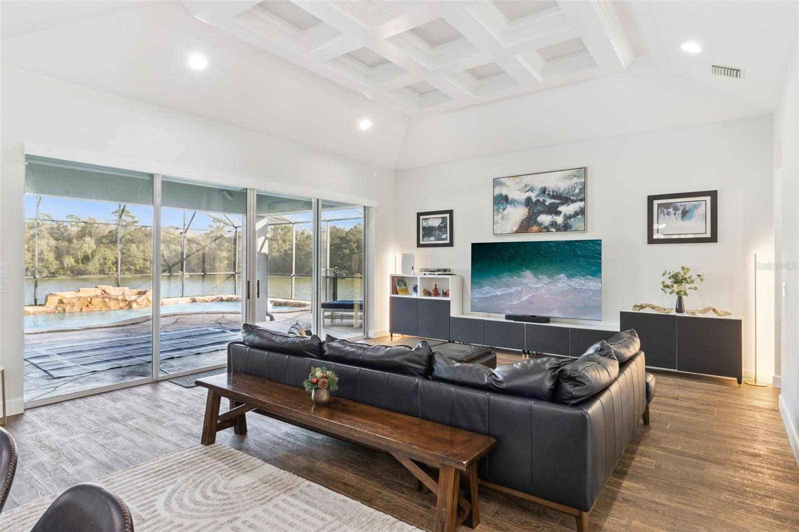 Image 12 of 80 For 14806 Tanja King Boulevard