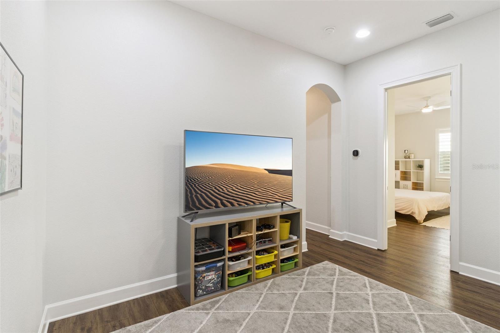 Image 35 of 80 For 14806 Tanja King Boulevard