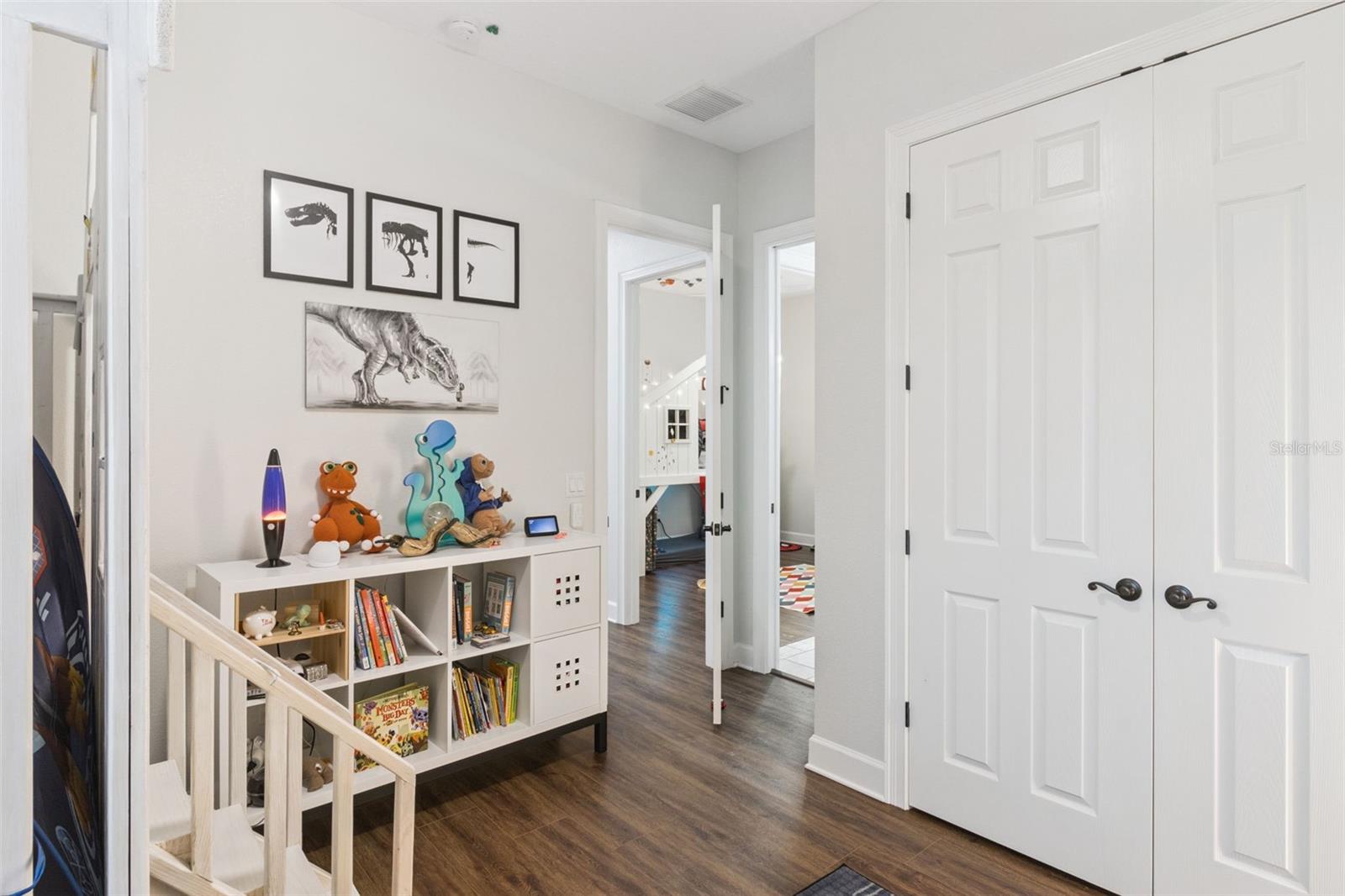 Image 41 of 80 For 14806 Tanja King Boulevard