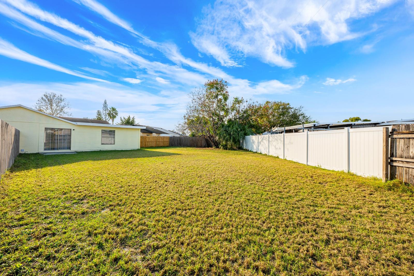 Image 2 of 19 For 6941 Edgefield Lane