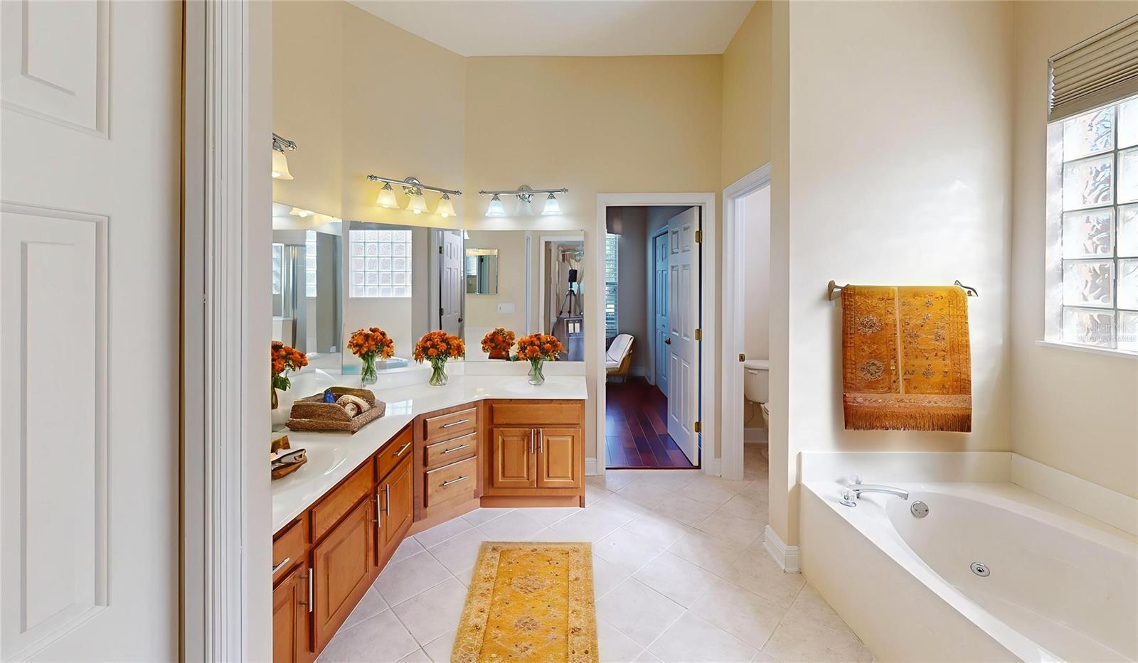 Image 10 of 51 For 586 Huntington Pines Drive