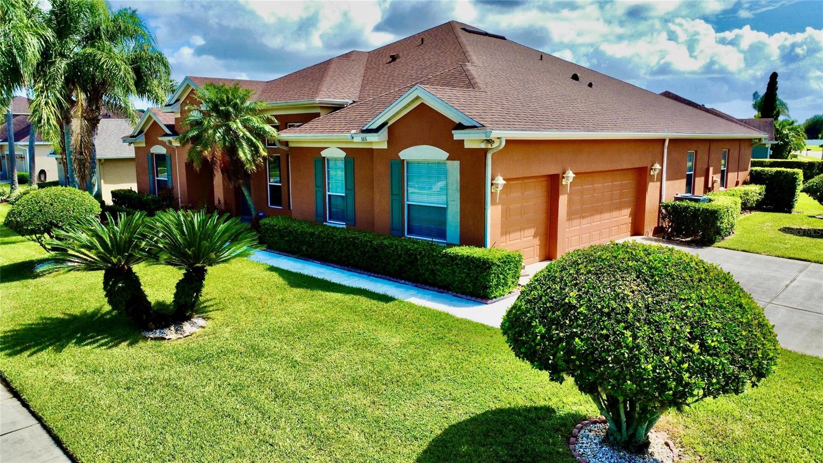 Image 2 of 51 For 586 Huntington Pines Drive