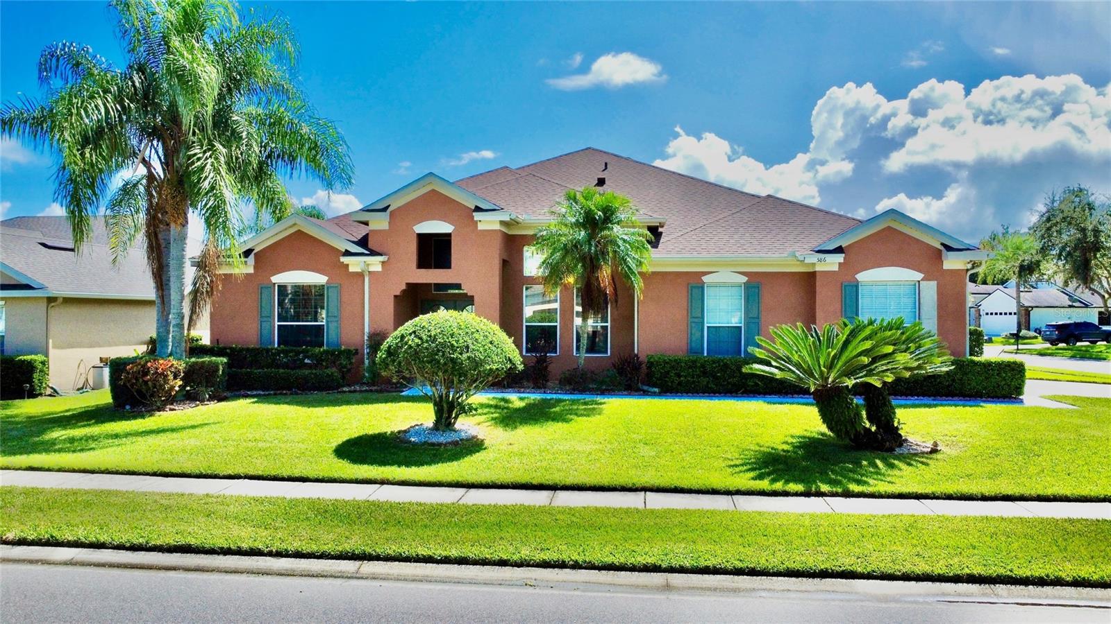 Image 23 of 51 For 586 Huntington Pines Drive