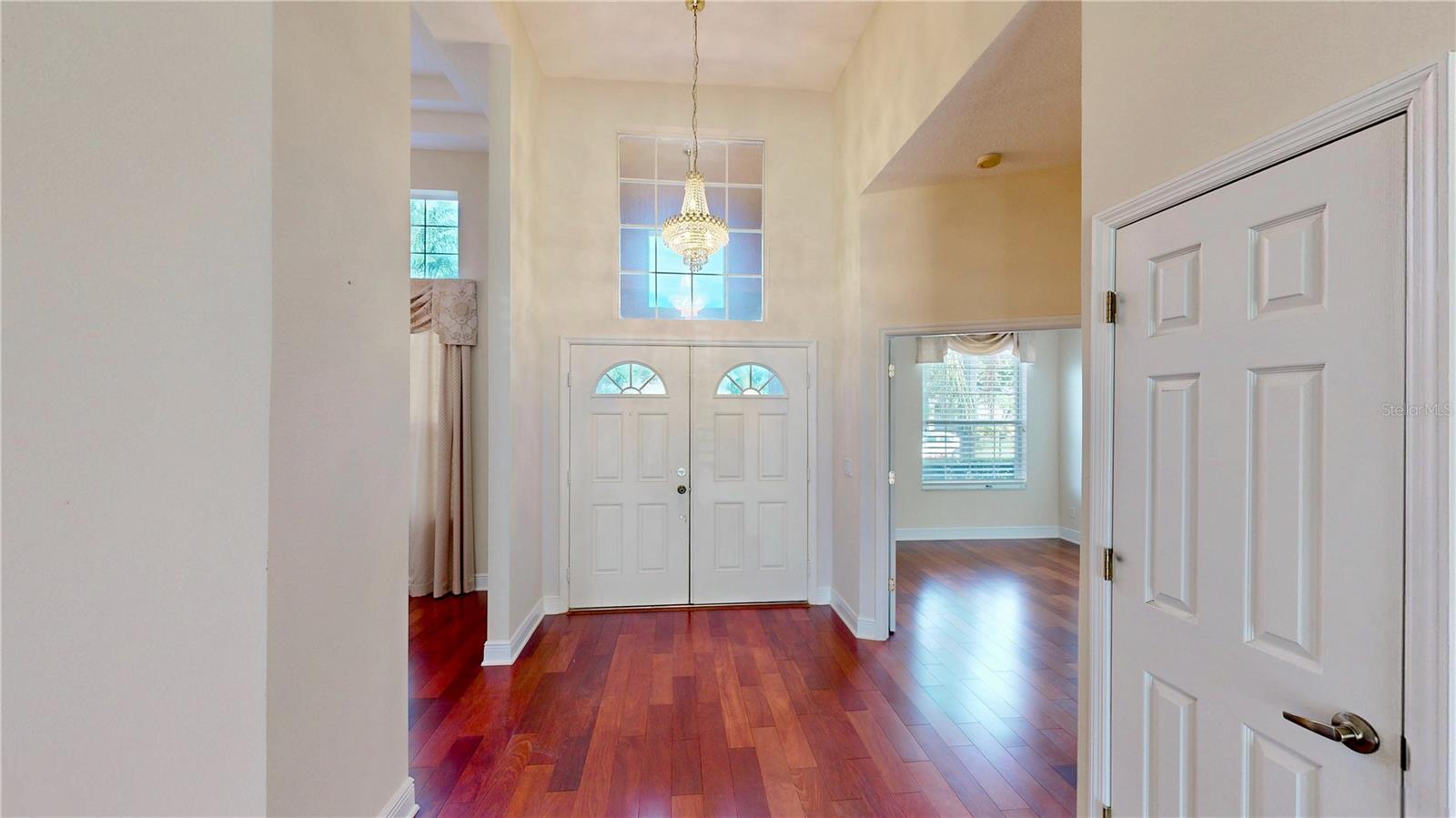 Image 25 of 51 For 586 Huntington Pines Drive