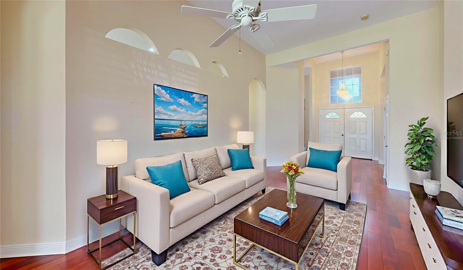 Image 4 of 51 For 586 Huntington Pines Drive