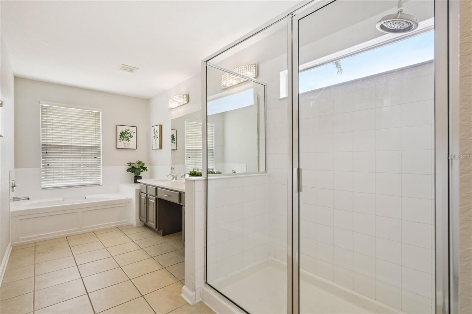 Image 15 of 37 For 2607 Daulby Street