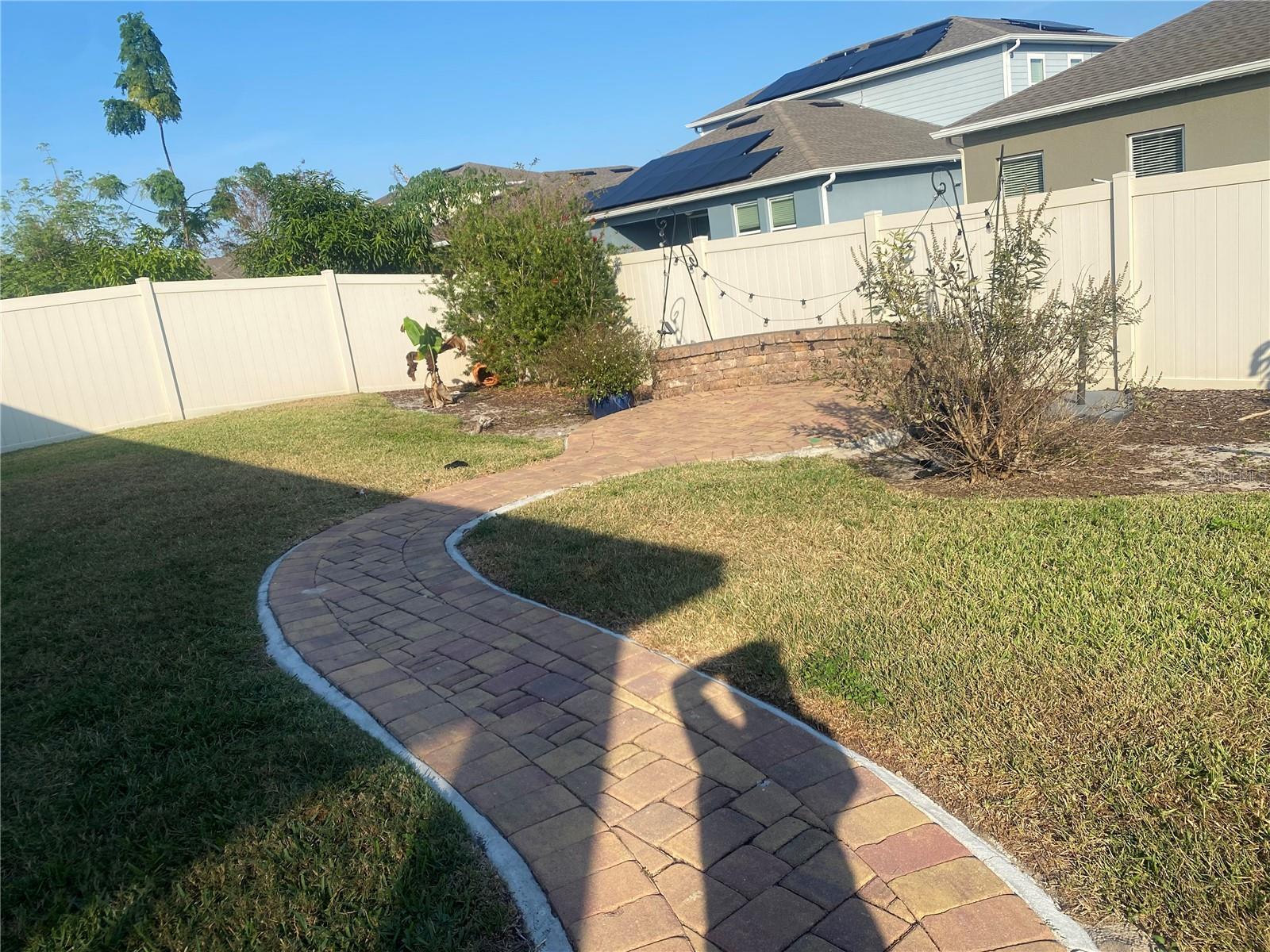 Image 16 of 21 For 705 Golden Elm Drive