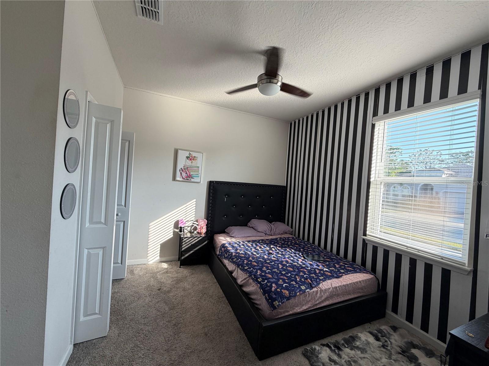 Image 6 of 21 For 705 Golden Elm Drive