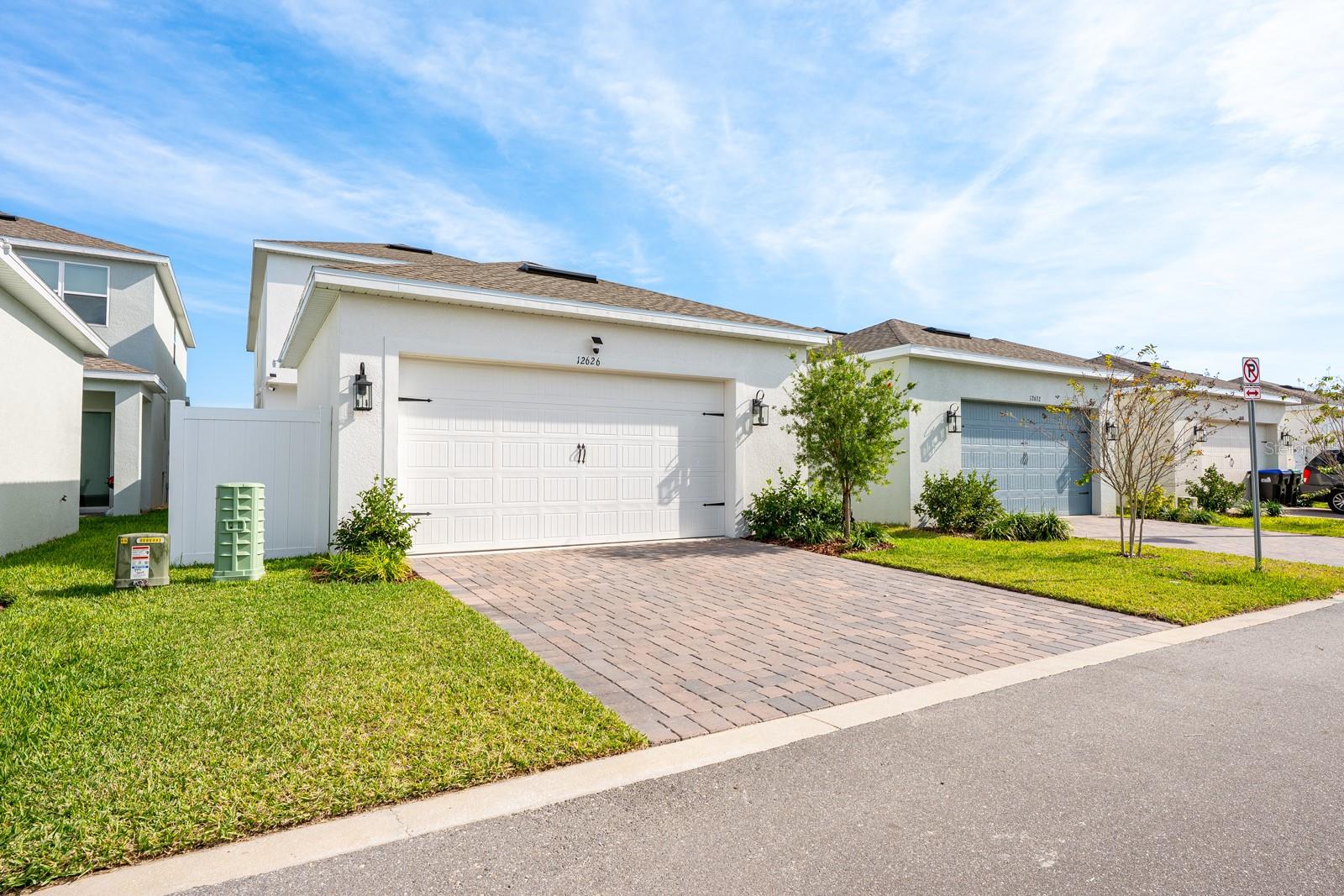 Image 24 of 27 For 12626 Clear Sapphire Drive