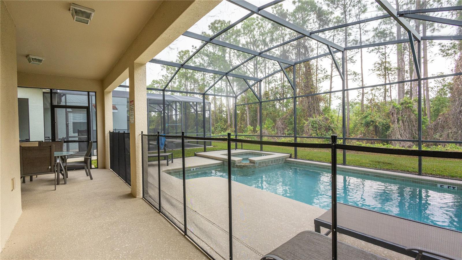 Image 16 of 66 For 2977 Buccaneer Palm Road