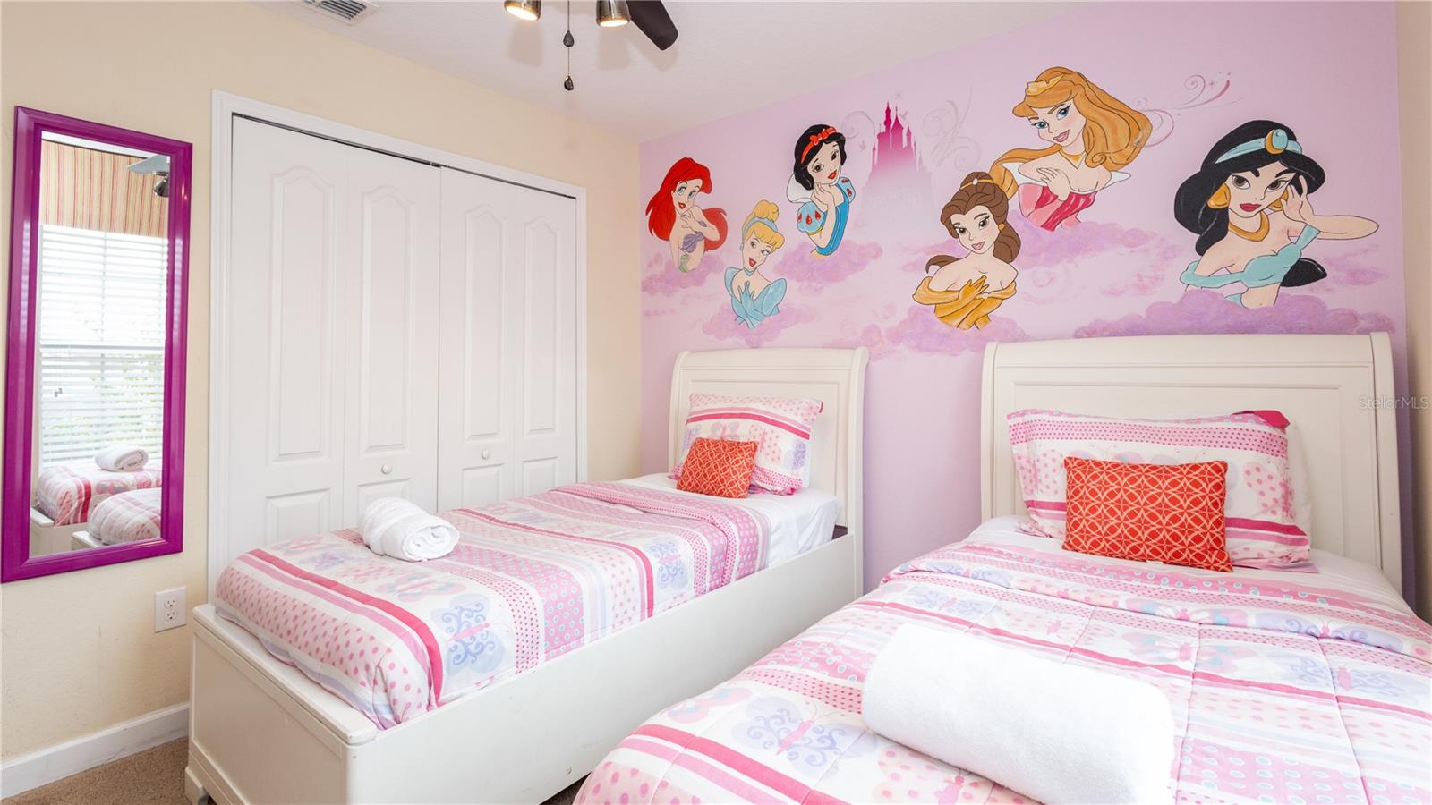 Image 23 of 66 For 2977 Buccaneer Palm Road