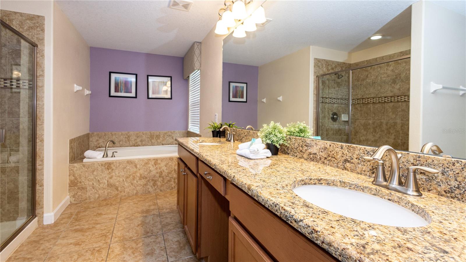 Image 35 of 66 For 2977 Buccaneer Palm Road