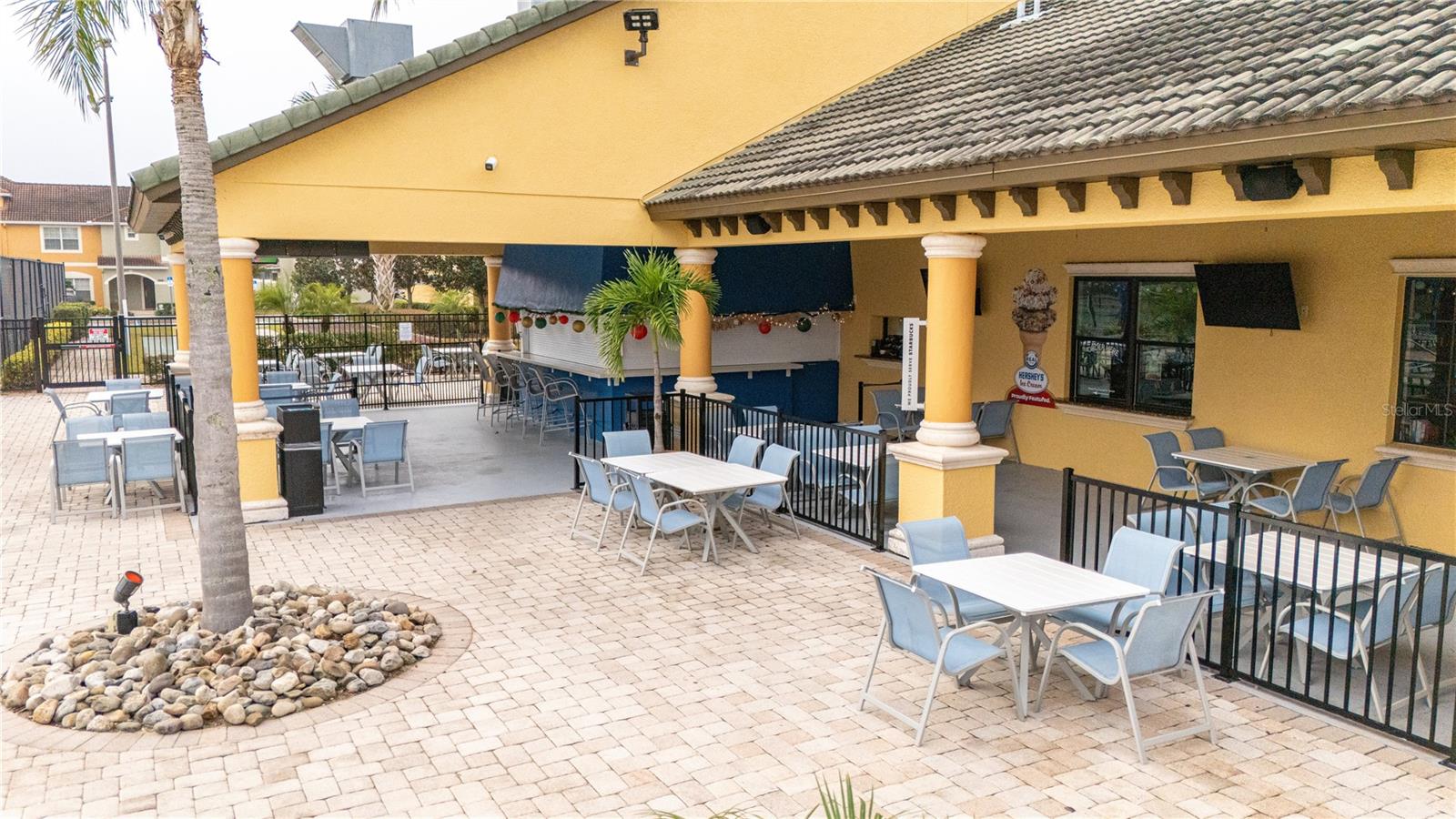 Image 47 of 66 For 2977 Buccaneer Palm Road