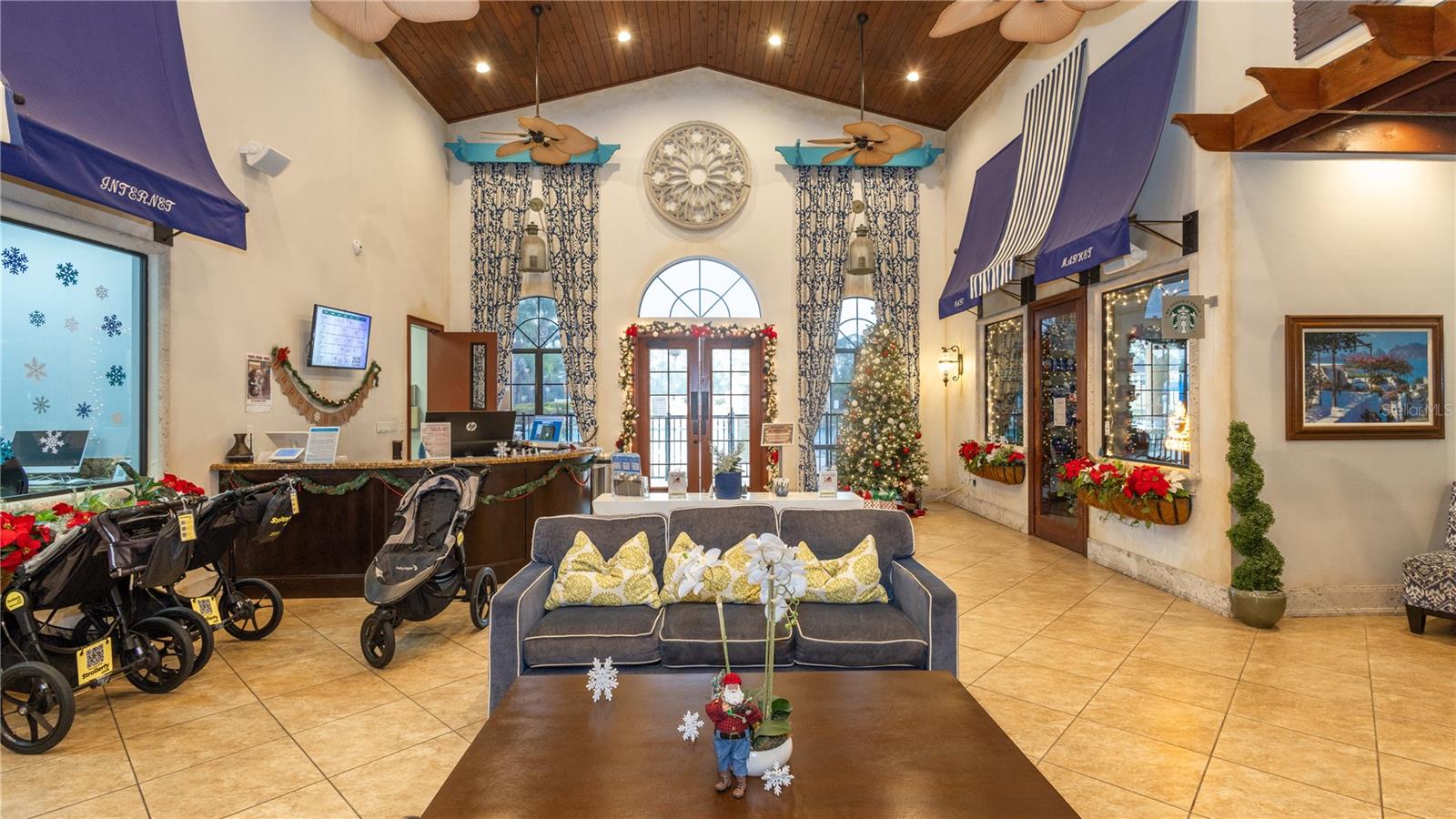 Image 53 of 66 For 2977 Buccaneer Palm Road