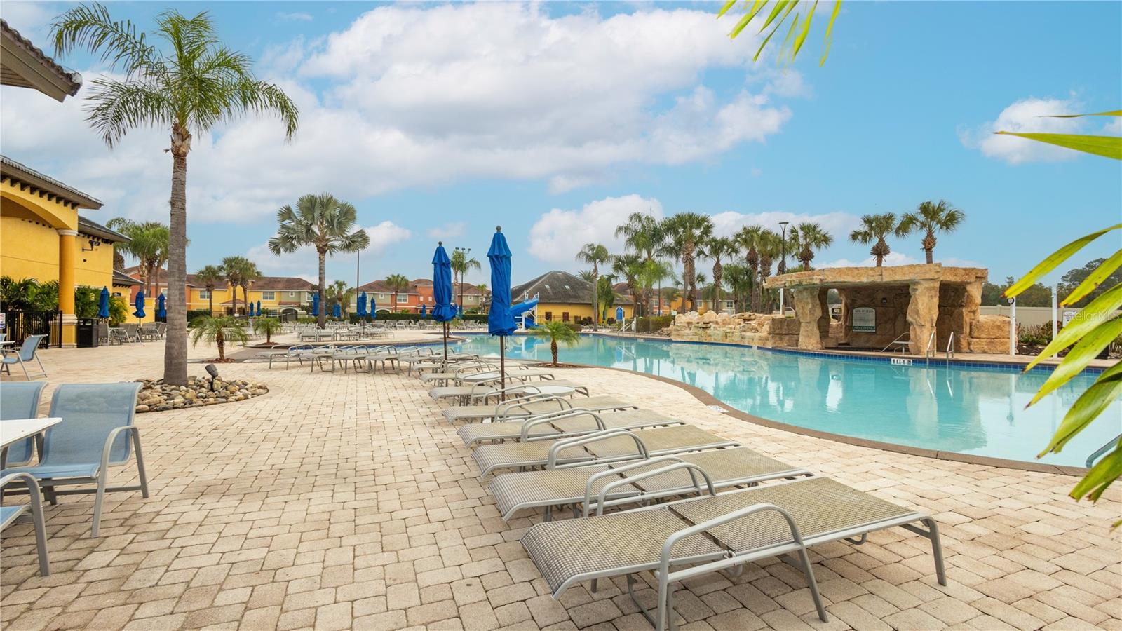 Image 64 of 66 For 2977 Buccaneer Palm Road