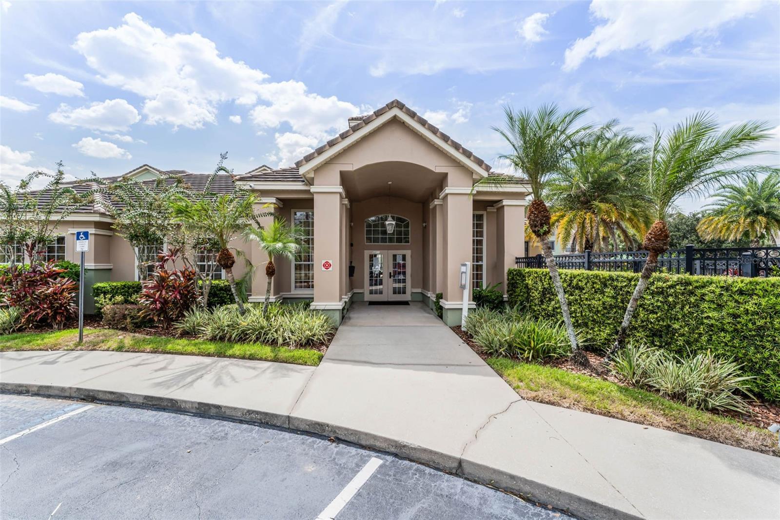 Image 31 of 58 For 4833 Cypress Woods Drive 4306