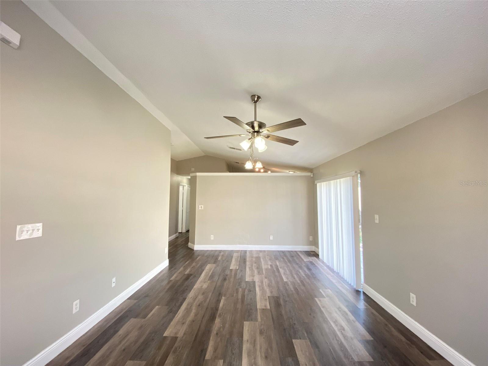 Image 7 of 22 For 2439 Harbor Town Drive 2439