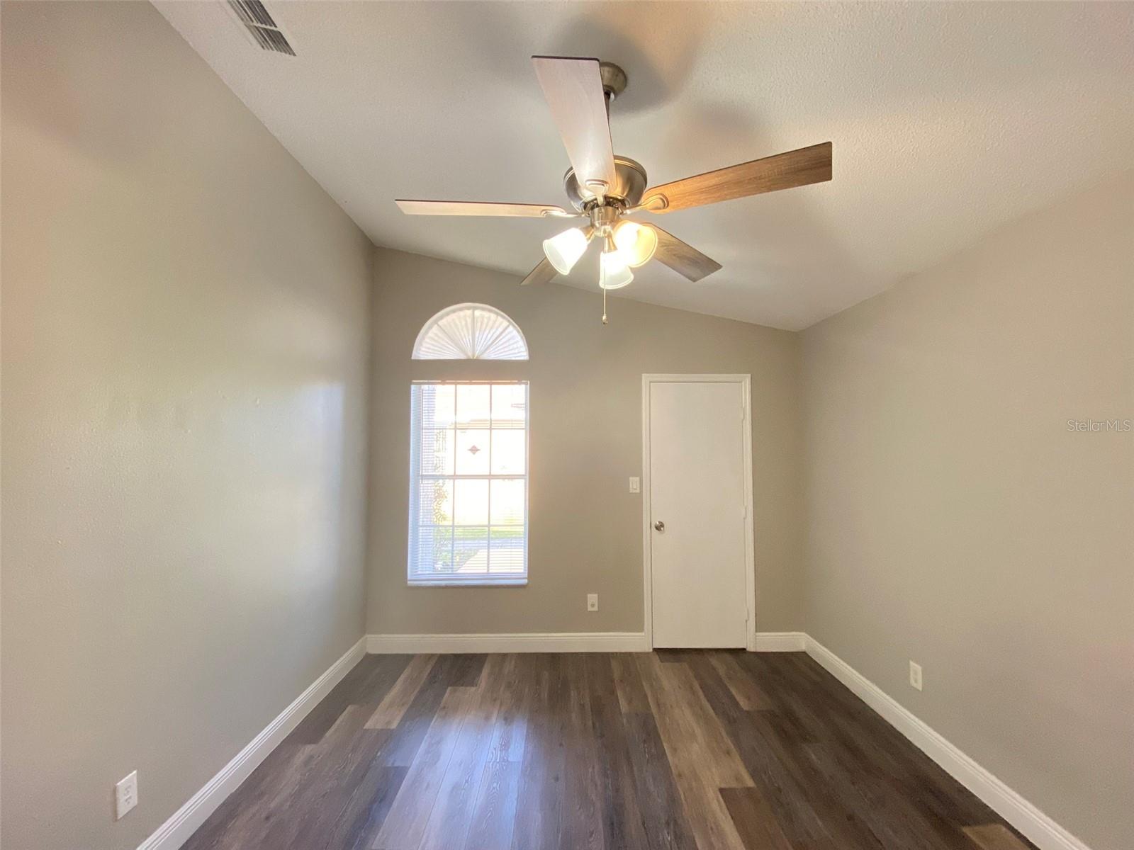 Image 8 of 22 For 2439 Harbor Town Drive 2439