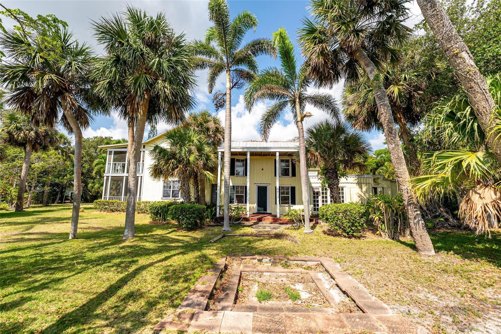 Listing photo id 0 for 13377 Indian River Dr