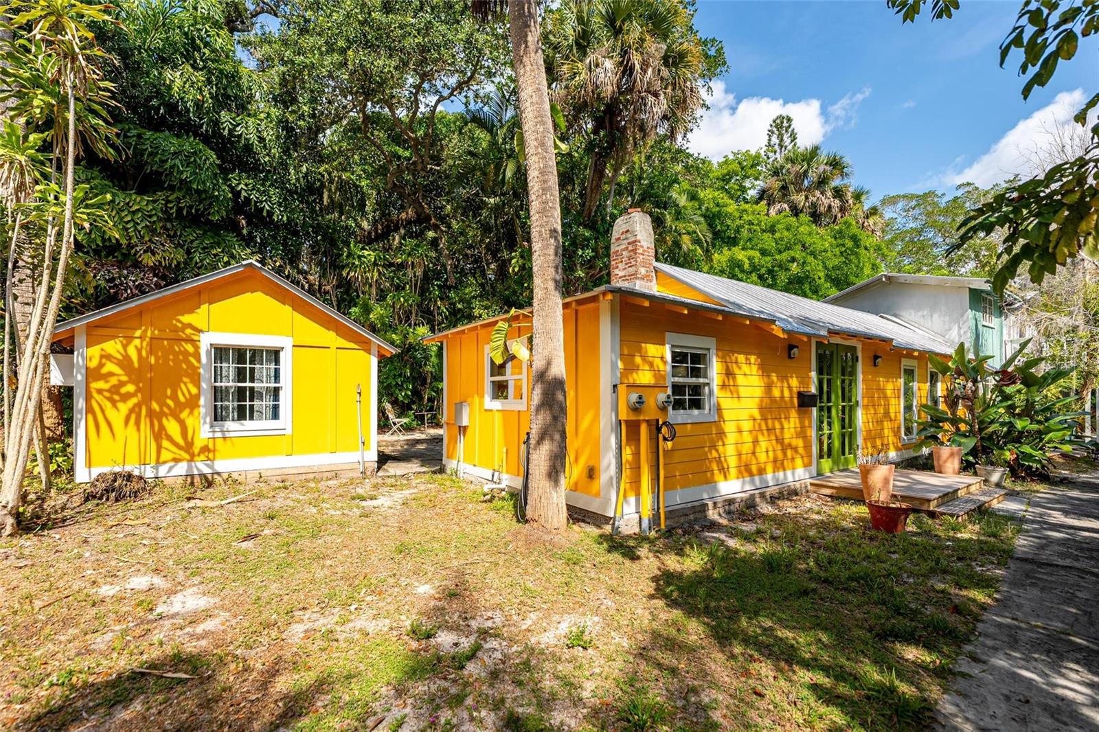 Listing photo id 19 for 13377 Indian River Dr