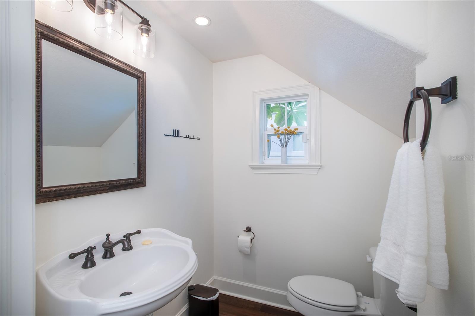 Image 9 of 23 For 1907 Garvin Street