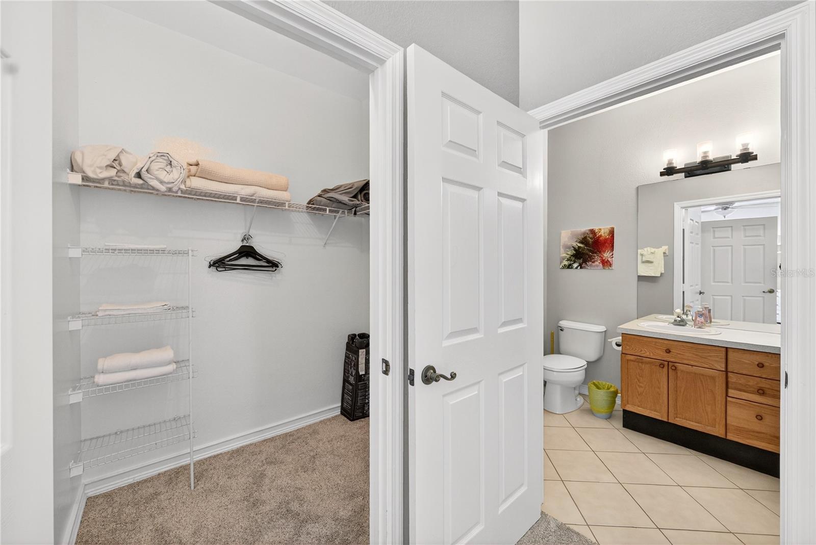 Image 25 of 52 For 8101 Coconut Palm Way 203