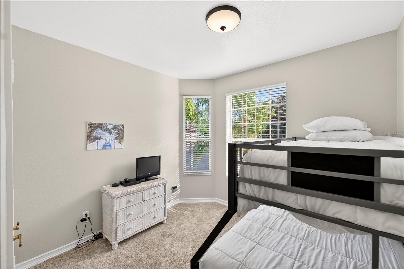 Image 29 of 52 For 8101 Coconut Palm Way 203