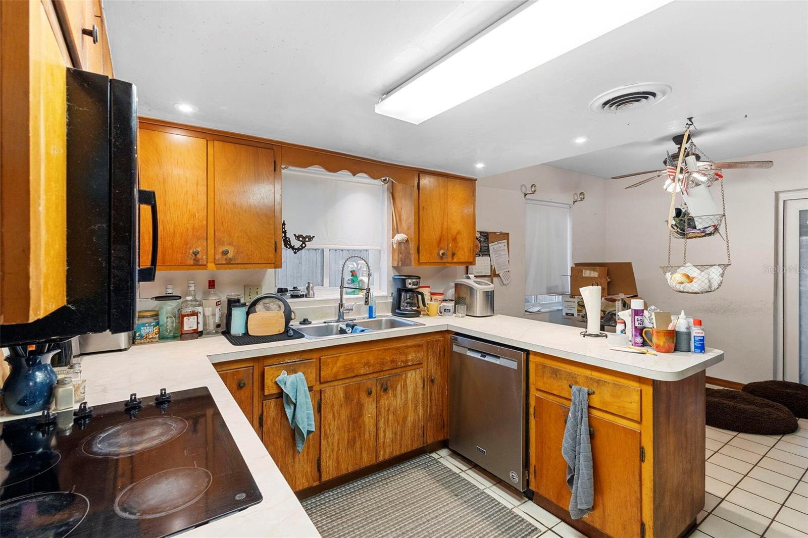 Image 11 of 23 For 1132 Pinetree Drive