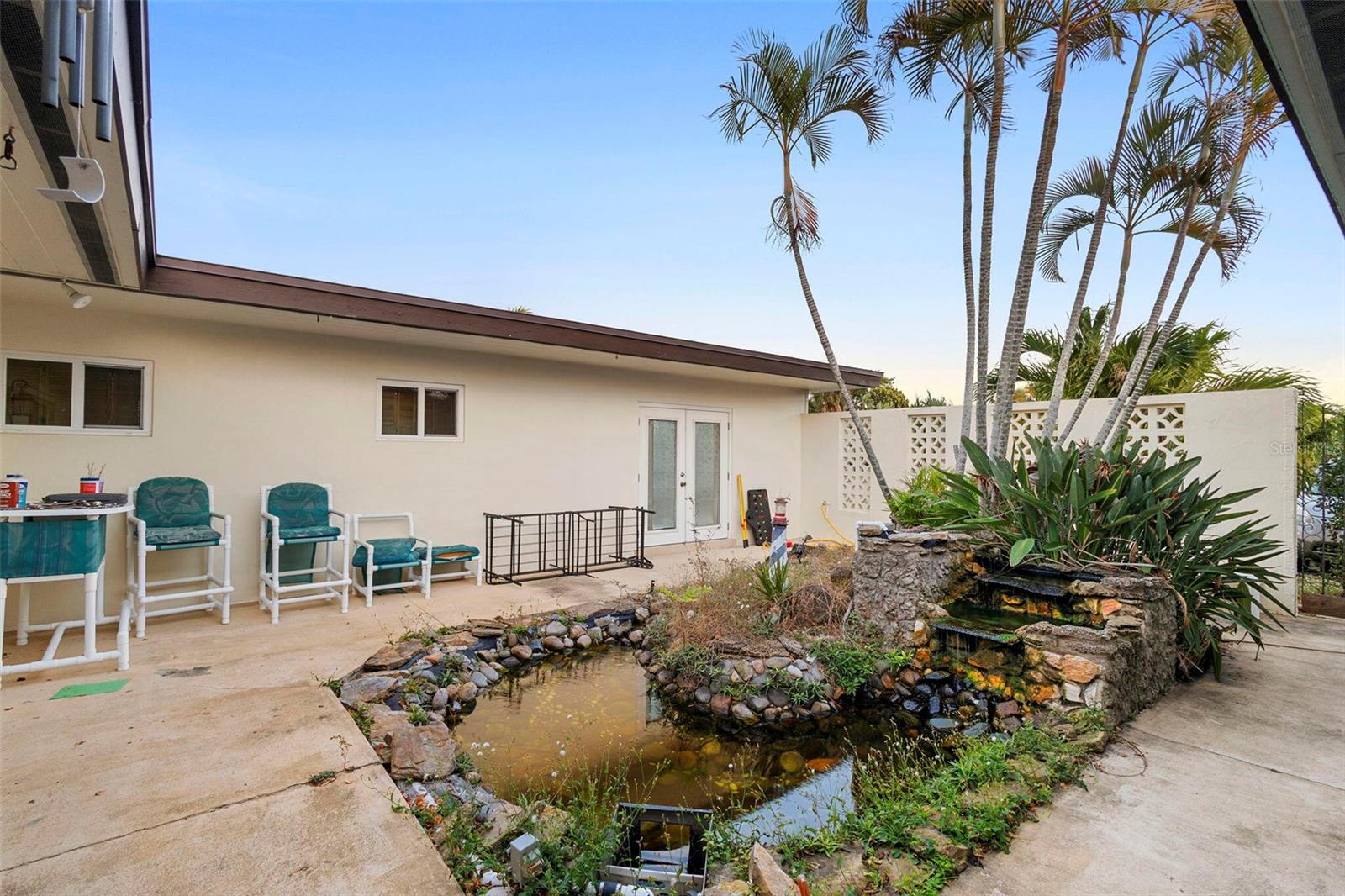 Image 4 of 23 For 1132 Pinetree Drive