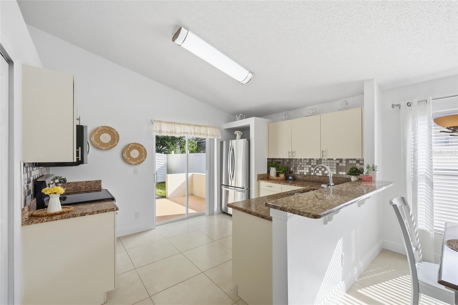 Image 13 of 49 For 1145 Great Shady Lane