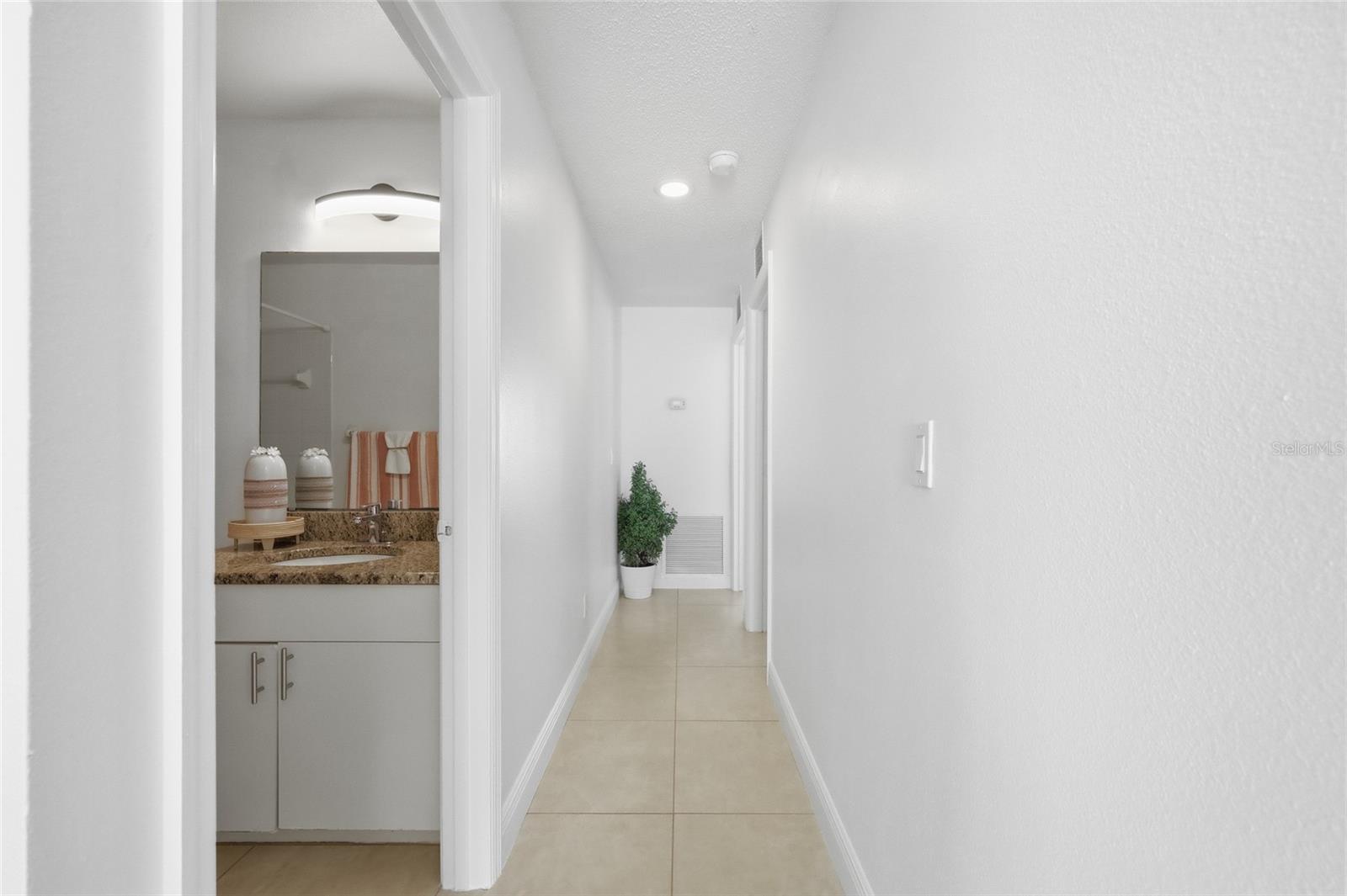 Image 17 of 49 For 1145 Great Shady Lane