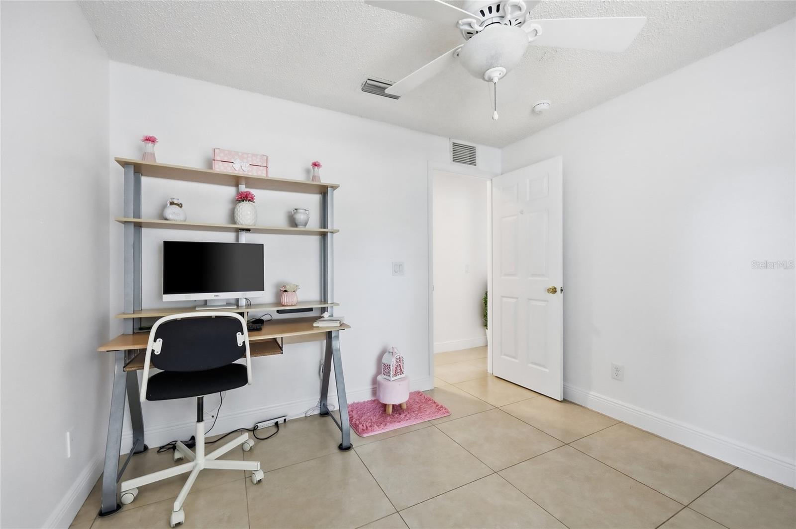 Image 20 of 49 For 1145 Great Shady Lane