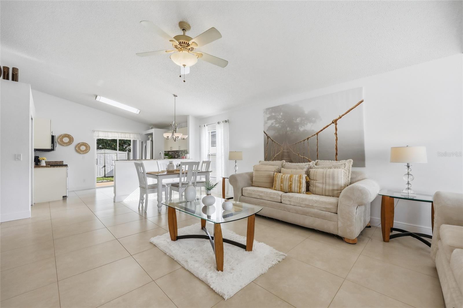 Image 5 of 49 For 1145 Great Shady Lane