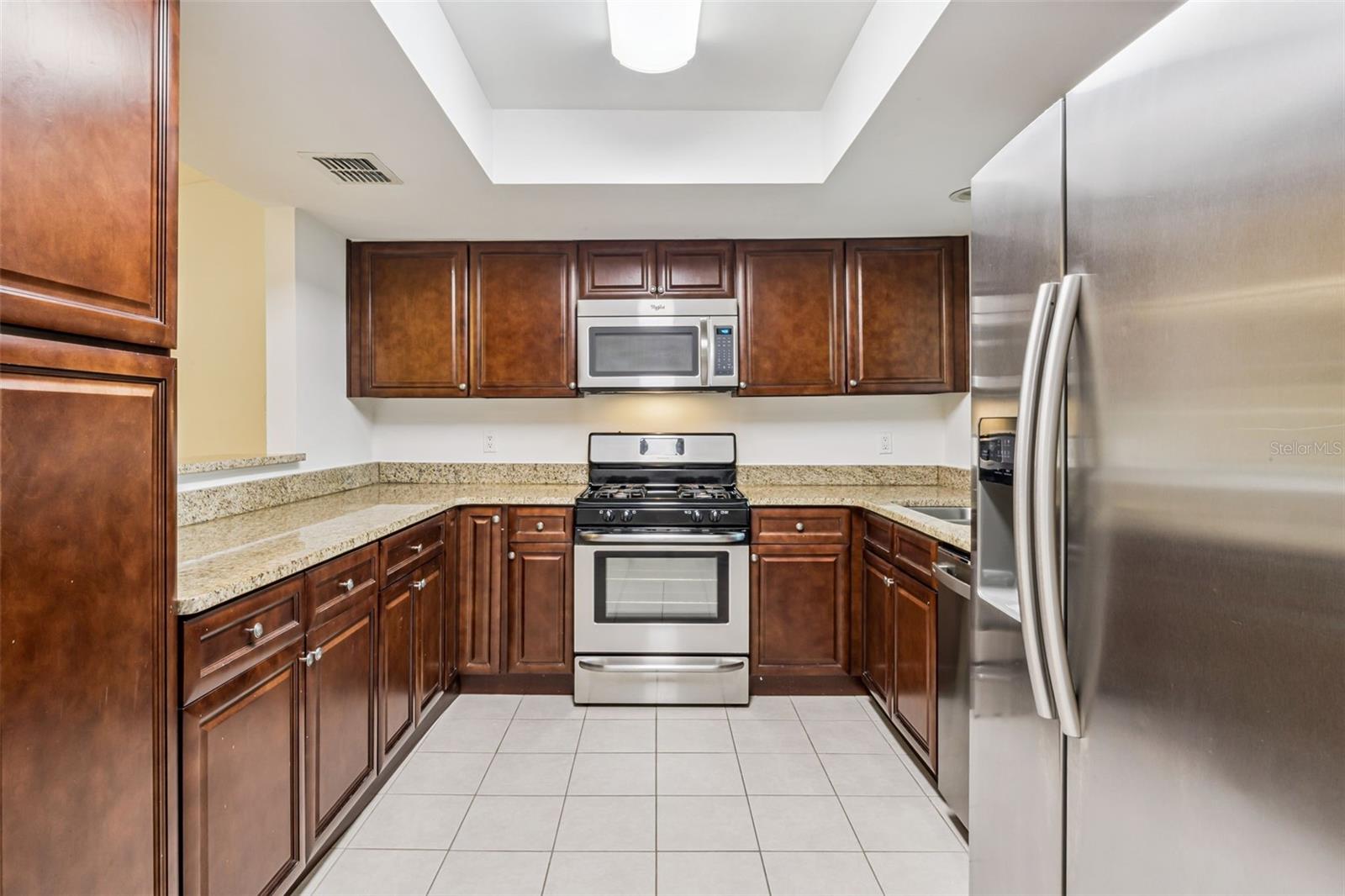 Image 13 of 43 For 5119 Lazy Lake Circle