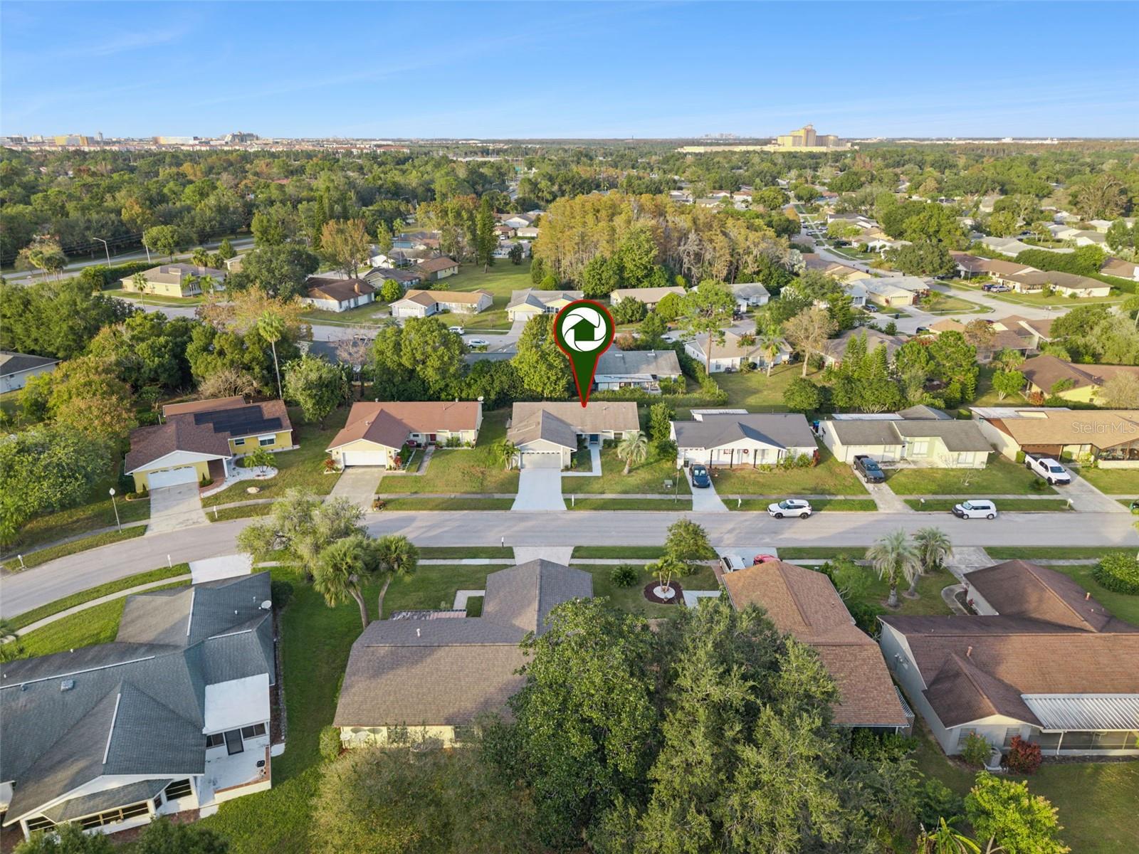 Image 37 of 43 For 5119 Lazy Lake Circle