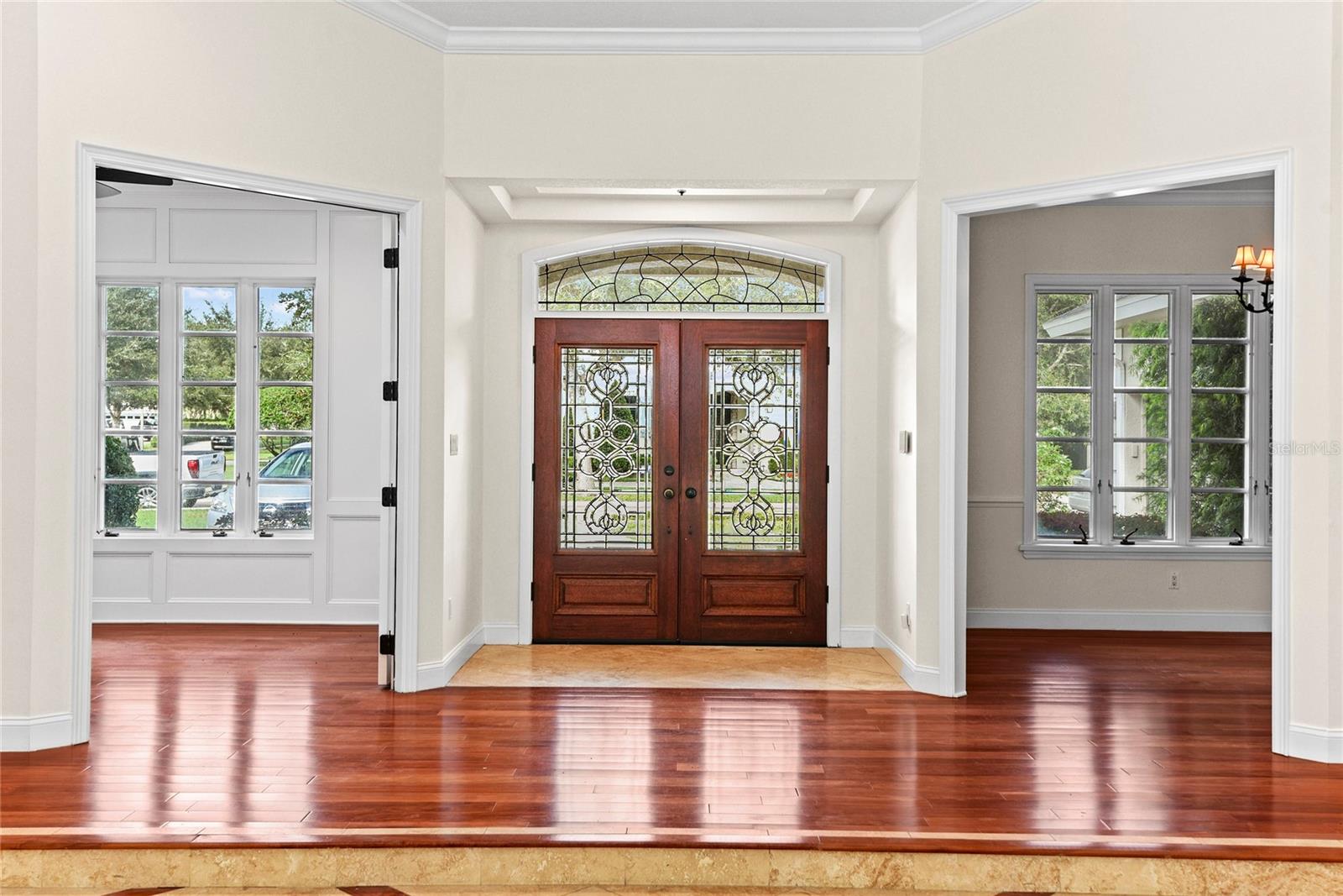 Image 3 of 44 For 519 Park North Court